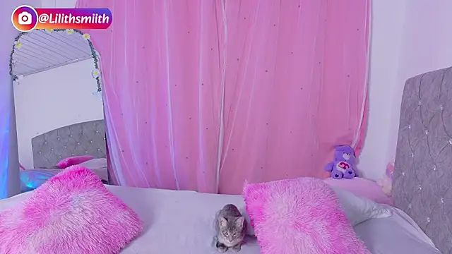 LilithSmiith online show from June 2026 02:01:02 PM