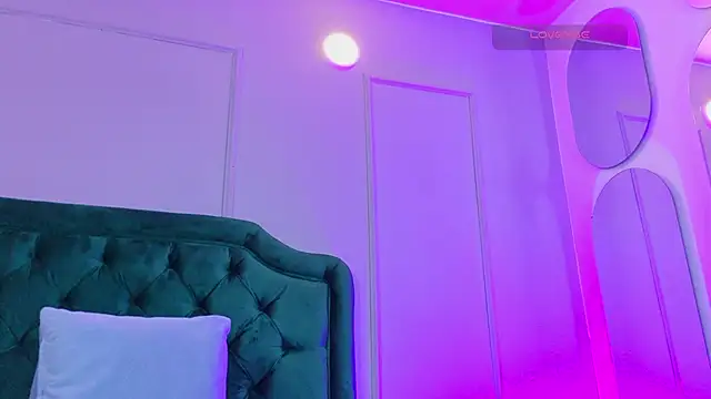 lanemugler online show from April 2026 11:57:01 AM
