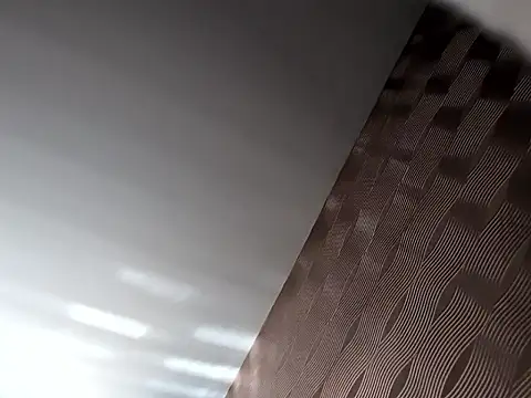 Notiesfuk online show from April 2026 12:20:01 PM