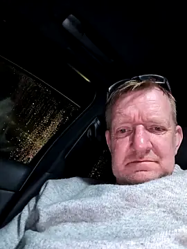 Notiesfuk online show from May 2026 10:09:02 PM