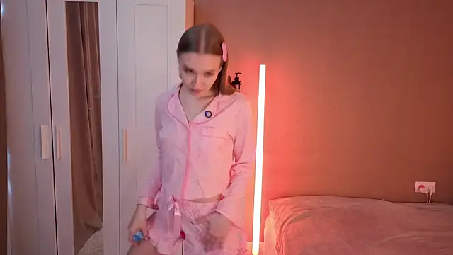 Sellina moon online show from May 2026 01:17:02 PM