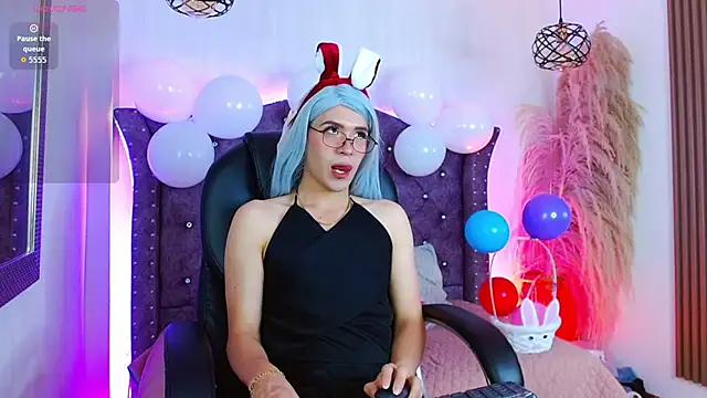 Lizza Jones online show from April 2026 12:06:02 PM