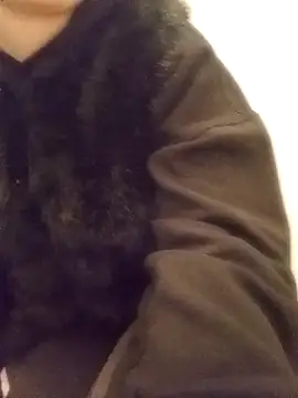 cherrygirl00 online show from April 2026 07:11:02 PM