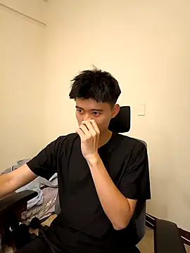 Snapshot of CalvinHY chatting on August 2026 10:20:01 AM CalvinHY online show from August 2026 10:20:01 AM