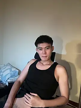 Snapshot of CalvinHY chatting on August 2026 06:36:02 PM CalvinHY online show from August 2026 06:36:02 PM
