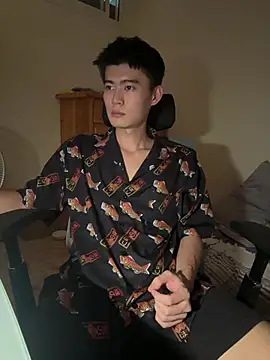 Snapshot of CalvinHY chatting on June 2026 03:26:02 AM CalvinHY online show from June 2026 03:26:02 AM