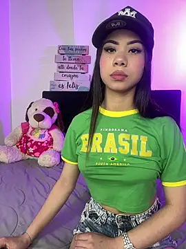 Miia coollins online show from April 2026 04:21:02 PM