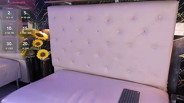 Camille 333 online show from March 2026 01:22:02 PM