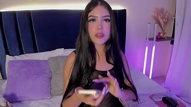 dollsweety19 online show from July 2026 11:35:02 PM
