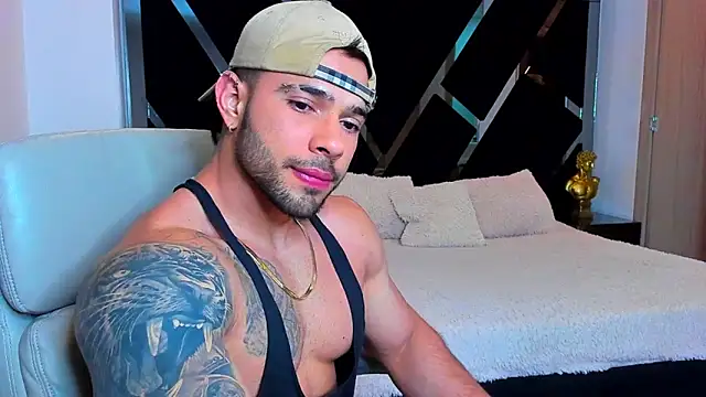 Raytorres online show from April 2026 11:55:02 PM