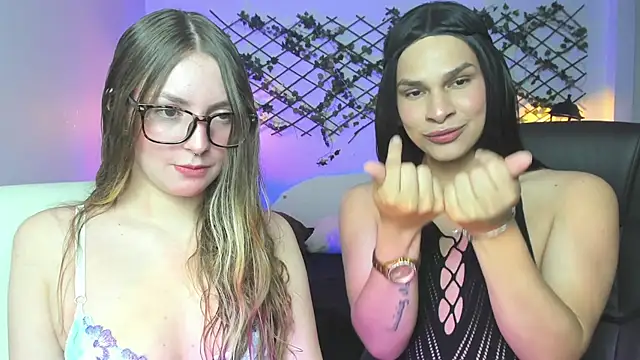Honey  kiss online show from March 2026 12:33:01 AM