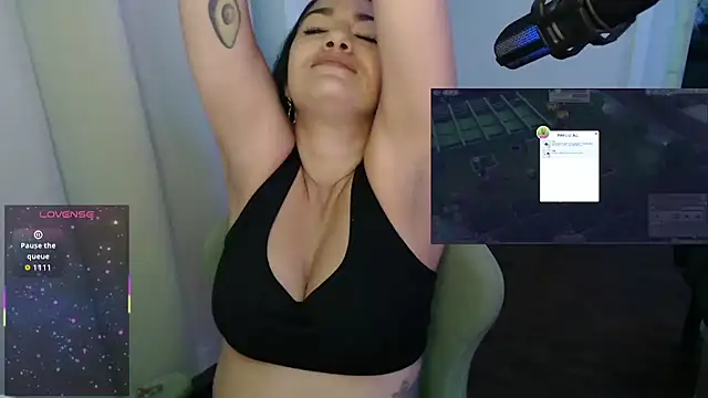 sweetRoxie online show from June 2026 07:58:01 PM