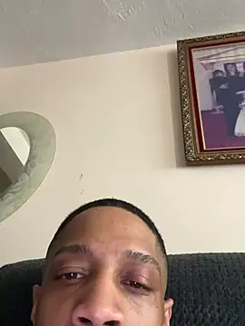 PHAT FTM KLIT87 online show from April 2026 07:40:02 PM