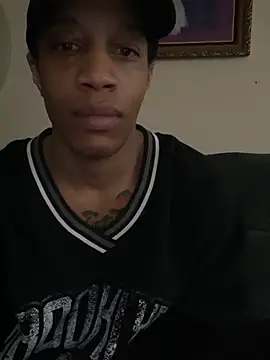 PHAT FTM KLIT87 online show from April 2026 01:29:02 PM