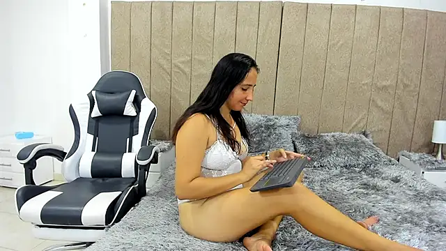 macarena sex05 online show from March 2026 03:17:02 AM