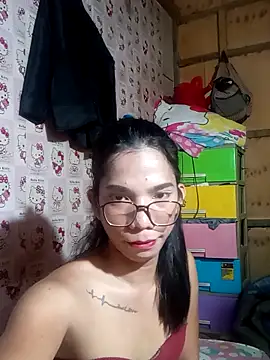 Snapshot of Lady_trix01 chatting on June 2026 04:39:02 AM Lady trix01 online show from June 2026 04:39:02 AM