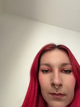 Amelie-RedHoney online show from May 2026 05:23:02 PM