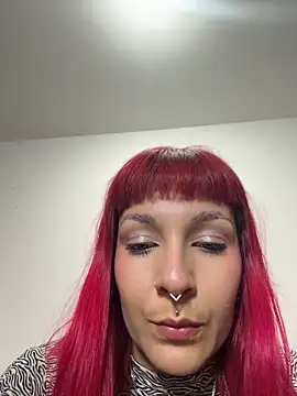 Amelie-RedHoney online show from June 2026 05:56:01 AM