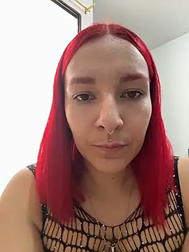 Amelie-RedHoney online show from April 2026 02:35:01 PM