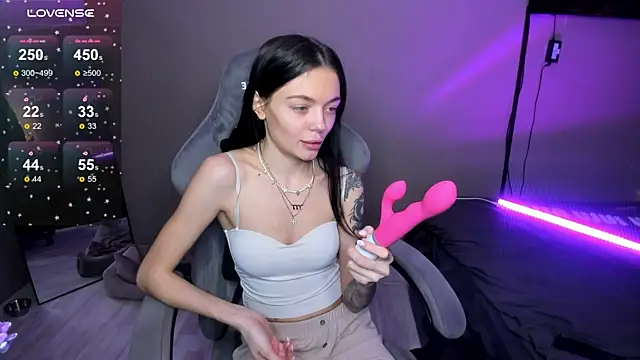 SweetMary adam online show from April 2026 05:38:01 PM