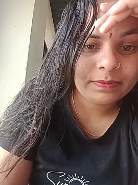 sunnyy leone online show from March 2026 07:30:01 AM