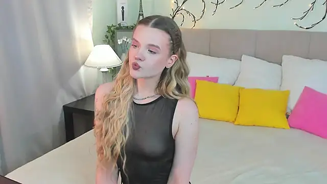 Emma peach online show from May 2026 09:06:02 AM