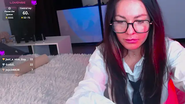 purrAmelinaa online show from April 2026 12:17:01 AM