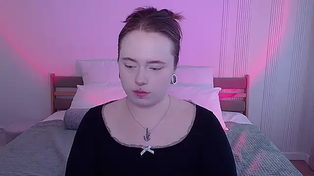 SelenaLily online show from March 2026 12:39:02 PM