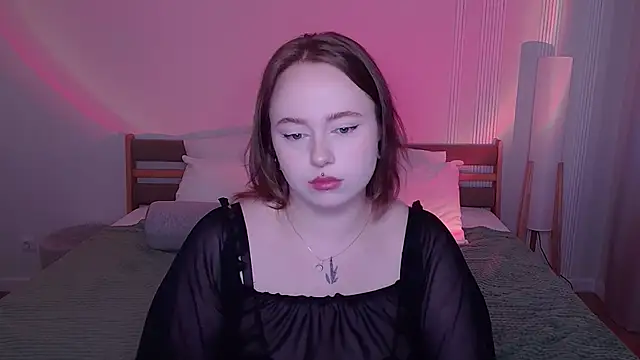 SelenaLily online show from April 2026 02:46:01 PM