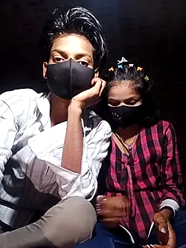 COUPLE-HOTS online show from March 2026 05:48:01 PM