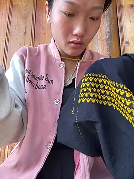 Jolinie online show from April 2026 12:45:02 AM