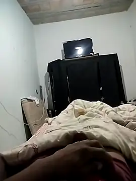 Pretinho-01 online show from April 2026 03:41:01 AM