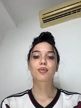 icedrosemarye online show from June 2026 06:16:02 PM
