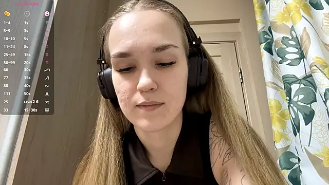 DenitaSpace online show from April 2026 02:41:02 PM