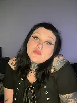 Snapshot of InkMaleficent chatting on March 2026 03:57:02 PM InkMaleficent online show from March 2026 03:57:02 PM