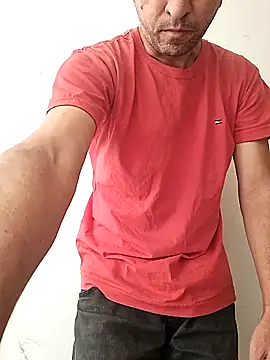 Sueliton2 online show from April 2026 12:06:02 PM