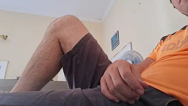 Sueliton2 online show from April 2026 02:56:02 PM