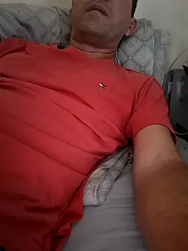 Sueliton2 online show from April 2026 08:07:01 PM