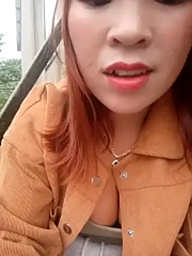 Snapshot of sena_baby chatting on March 2026 11:06:02 PM sena baby online show from March 2026 11:06:02 PM