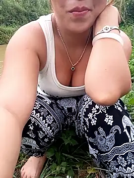 Snapshot of sena_baby chatting on June 2026 11:27:01 AM sena baby online show from June 2026 11:27:01 AM