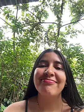 HaileyBiieber online show from April 2026 04:57:02 PM