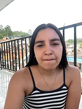 HaileyBiieber online show from April 2026 09:21:02 PM