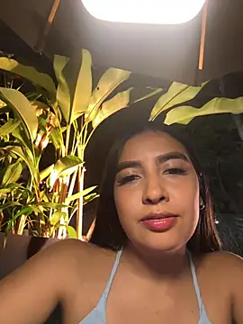 HaileyBiieber online show from April 2026 11:55:02 PM