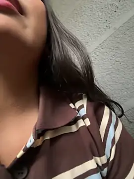 HaileyBiieber online show from April 2026 10:25:02 PM