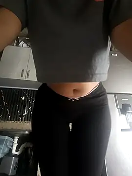 anabellagon online show from March 2026 07:47:01 PM