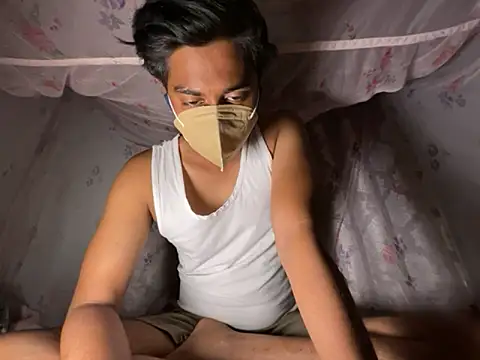 sinner2511 online show from March 2026 08:20:02 PM