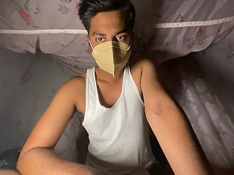 sinner2511 online show from April 2026 05:26:01 PM