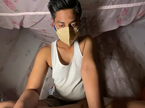 sinner2511 online show from March 2026 04:41:01 PM