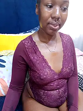 Candylips22 online show from July 2026 11:32:01 AM