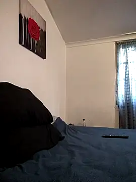 TeeTeeKitching online show from April 2026 03:49:01 PM